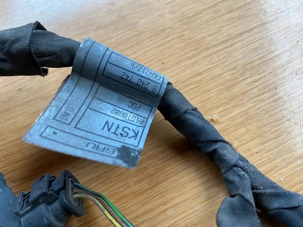 BMW 5 F10 F11 PDC Verkabelung + Näherungssensor OE 9231283 image 3