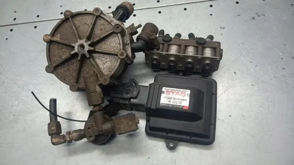 Kit LPG FORD para Mondeo MK3 1.8B Familiar - Usado image 2