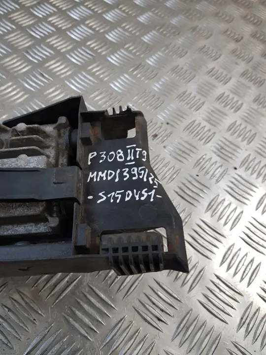 START STOP MODULE PEUGEOT 308 II T9 image 9