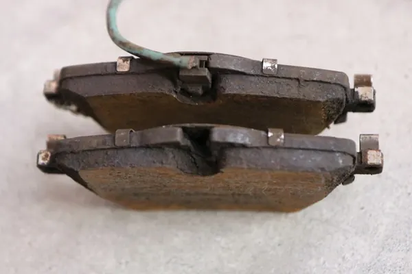 Discos e pastilhas de freio dianteiros BMW 5' G30 G31 X3 G01 X4 G02 6860907 image 4