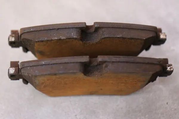 Discos e pastilhas de freio dianteiros BMW 5' G30 G31 X3 G01 X4 G02 6860907 image 5