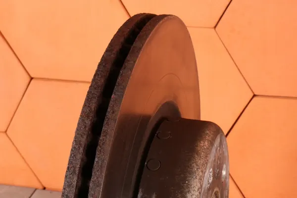 Discos e pastilhas de freio dianteiros BMW 5' G30 G31 X3 G01 X4 G02 6860907 image 7