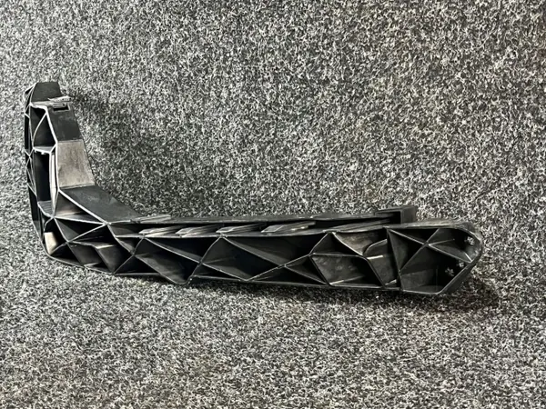 Vasen ajovalaisinki OEM 81A805607C Audi Q2:lle image 3