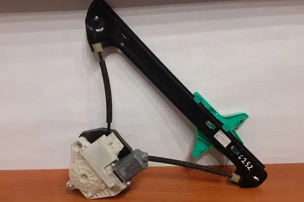 Elevador de vidro traseiro esquerdo VW GOLF VII VARIANT 5G4839461C image 8