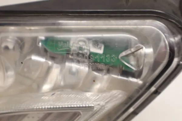 Luz diurna LED esquerda Volvo V60 2010-2013 OEM 89091133 image 4
