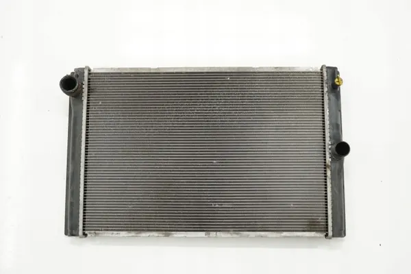 Toyota vesijäähdytin OEM MF422130-6540 Auris I:lle image 2