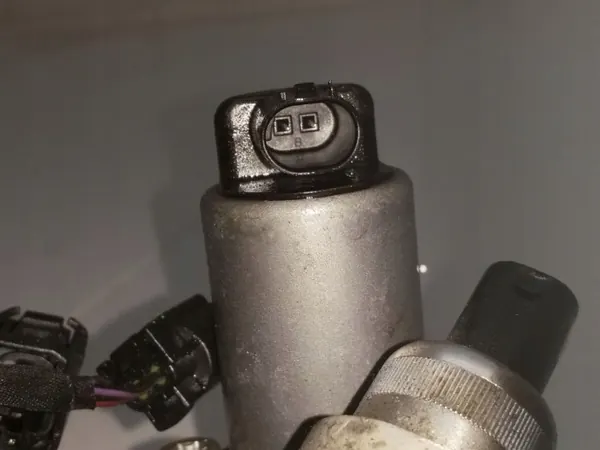 Begagnad BMW hydraulpump OEM 6775258 5-serien image 4