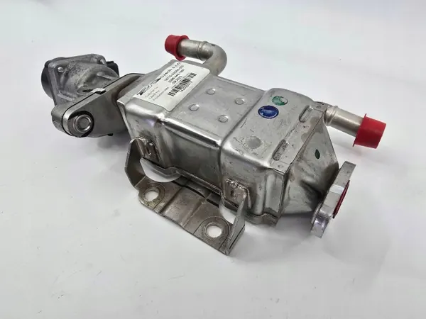 Refroidisseur d'échappement Suzuki OEM 18710-53SA0 image 4