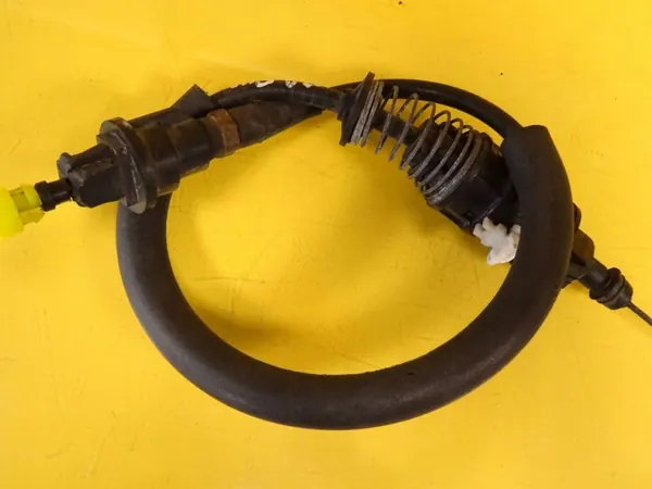Enlace de Gas Mazda 626 OEM DRC69151 - Usado image 6
