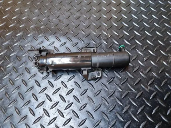 Buse de lave-phare Skoda Superb B6 OEM 3T0955979A image 4