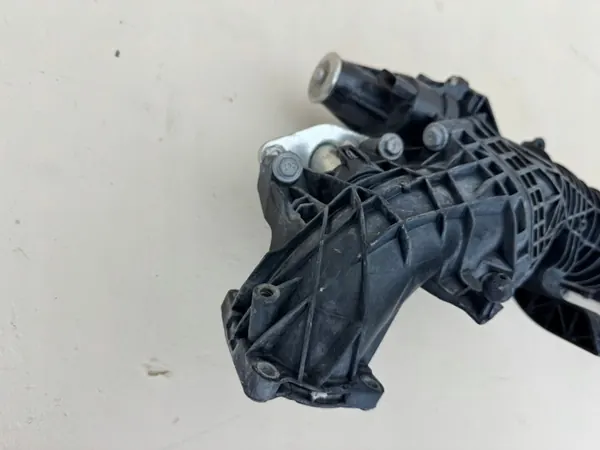 BMW OEM 7811909 Ansaugkrümmer - Gebraucht image 3