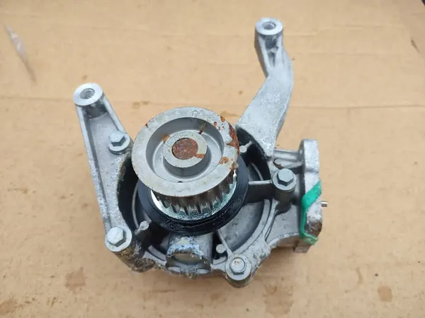 Vattenpump Jeep Cherokee III KJ Grand 2000-2008 OEM 05093911AB image 4