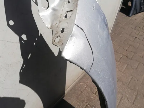 Parafango Anteriore Sinistro Ford Mondeo Mk4 image 3