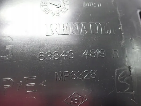 OEM 638434819R Para-lamas Dianteiro Esquerdo Dacia Sandero III image 6