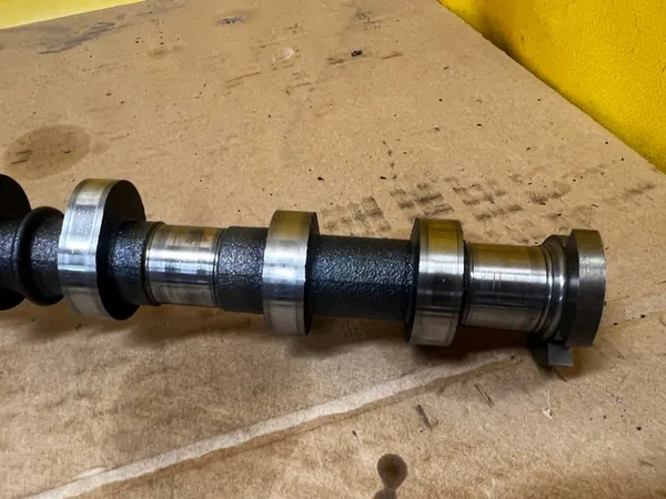 Kamaxelset Toyota RAV4 V 2.5 Hybrid XA25A image 7