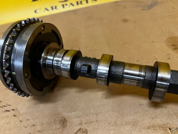 Kamaxelset Toyota RAV4 V 2.5 Hybrid XA25A image 9