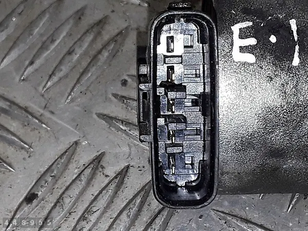 EGR-venttiili Toyota Auris 2007 256200r011 image 3