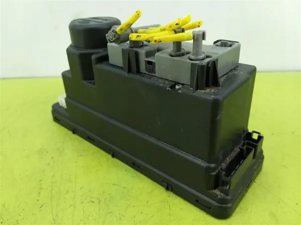 Bomba de travamento central OEM 2088000448 para Mercedes Classe E image 4