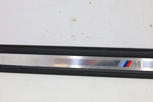 BMW OEM 8077315MWGK Proteção de Soleira Interior M-Package image 8