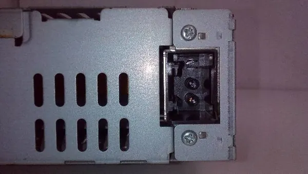 Lecteur CD Volvo V50 OEM 8696051-1 - Occasion image 5