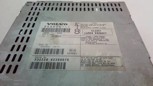 Lecteur CD Volvo V50 OEM 8696051-1 - Occasion image 6