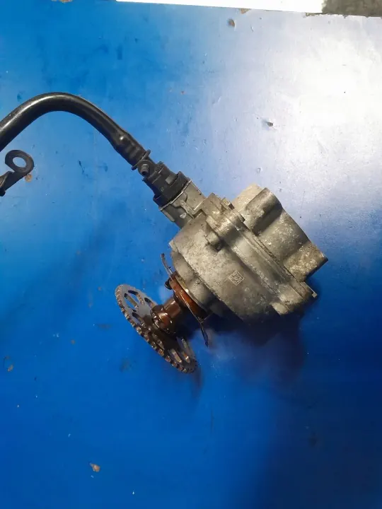 Bomba de vacío OEM 7519458 para BMW N54 3.0i image 2