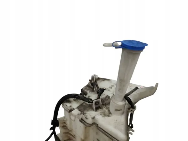 Toyota Avensis T27 spolarbehållarpump OEM 1020962 image 3
