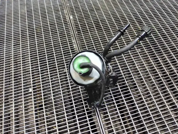 Filtro de combustível usado OEM SKE57097 Hyundai i40 image 6