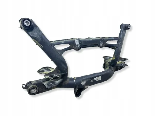 Audi Q3 bakaxelbärare OEM 5N0505235AH image 4