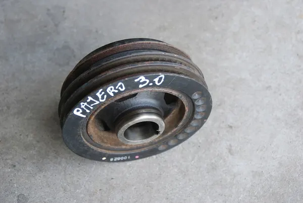 Polia do virabrequim Mitsubishi Pajero IV 3. image 3