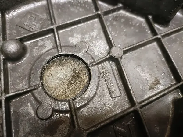 Alfa Romeo MiTo Timing Chain Cover 1.3 MultiJet Diesel image 3