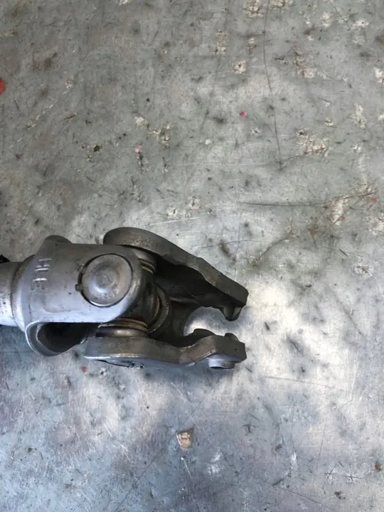 Ohjauspylvään akseli OEM 8R1419753 Audi Q5 image 3