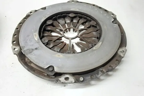 Kit de embreagem VOLVO XC60 II 2.4L Diesel 2011 OEM 30787972 image 7