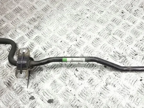 Audi A4 B9 Bakre stabiliseringsstag OEM 8W0511305AF image 6