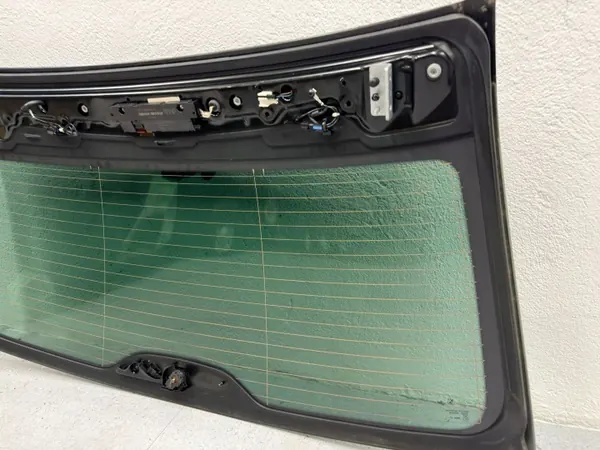 BMW 5 F10 F11 baklucka öppningsglas OEM image 9