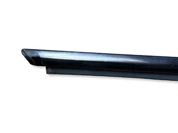 Mercedes-Benz SL R230 sidorutslist OEM A2306700138 image 3
