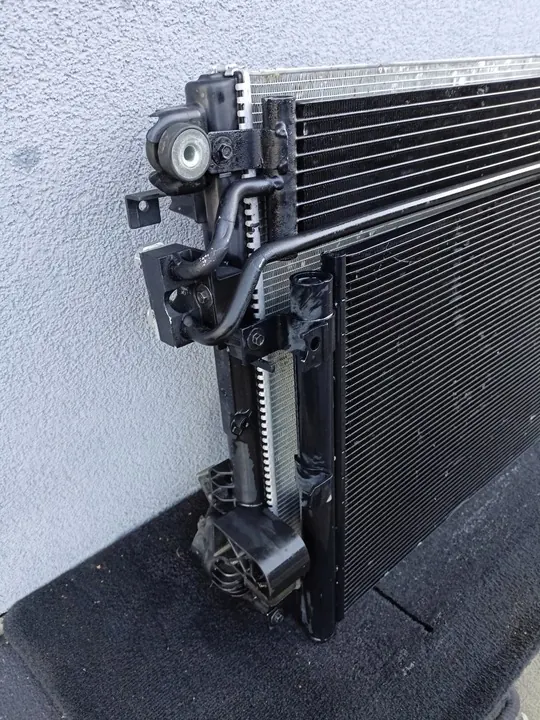 Radiateur d'eau automatique AC Wrangler JL 3.6 image 4