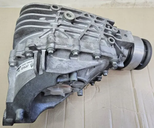 Rear Differential Maserati Ghibli III 670039125 image 4