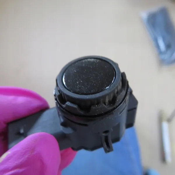 Framparkeringssensor Volvo XC40 2023 PDC image 2