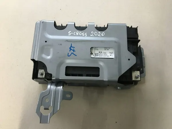 Suzuki OEM 96520-74S00 hybride accu 8Ah gebruikt image 2