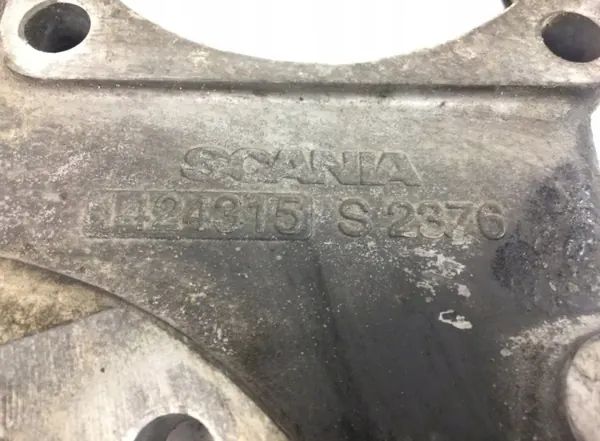 Scania Motor-Vorderabdeckung OEM 1424315 - Gebraucht image 3