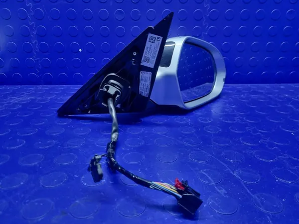 Oikea Ulkopeili AUDI A6 C7 14+2 Pin LZ7G OEM 4G1857410AE image 8