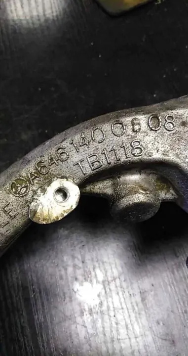 Válvula EGR usada OEM A6461400608 para Mercedes-Benz image 4