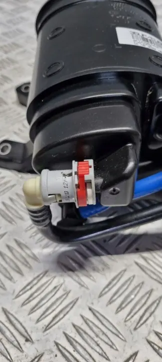 BMW 7475674 Aktivkohlefilterbehälter - Gebrauchtes OE-Teil image 7