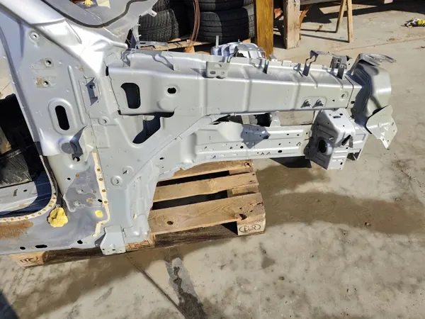 OEM 68411288AK Höger Framskärm 21-26 image 6
