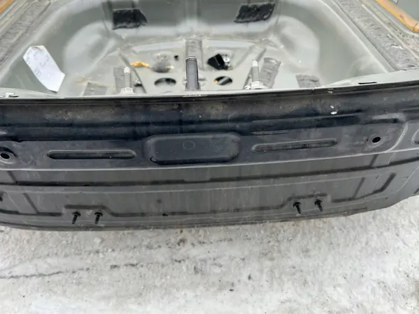 Pare-chocs arrière OEM WANNA PAS TYŁ AUDI A3 8V Berline image 3