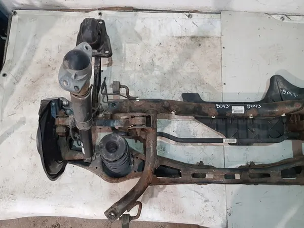 Volkswagen 1K0505315BH Bakre upphängning image 4