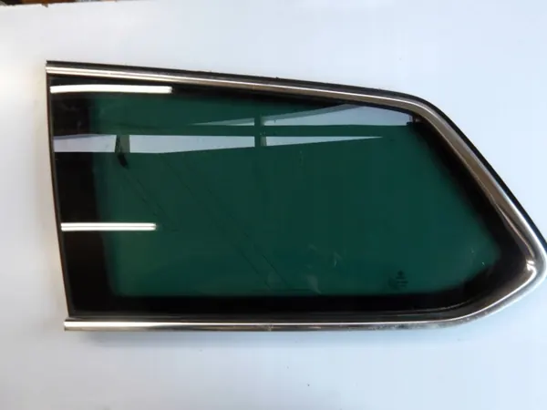 OEM WIT7090 Vasen taka sivulasi VW Passat B8 Farmari image 2