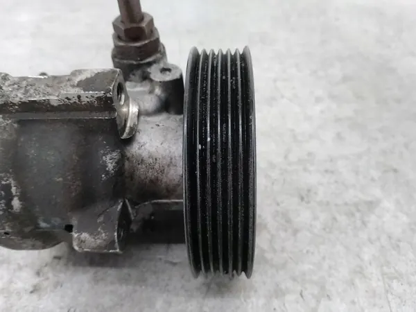 Bomba hidráulica Renault Master II 2004 OE 49 11 001 00R image 2