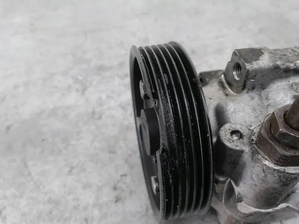 Bomba hidráulica Renault Master II 2004 OE 49 11 001 00R image 5